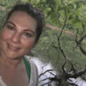 Meet your Posher, Brianne